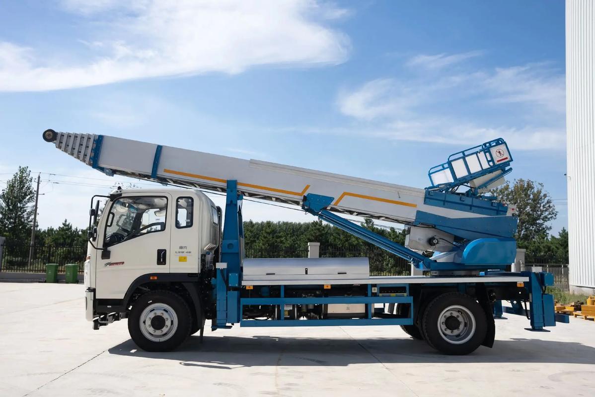 莘县云梯上料车租赁费用